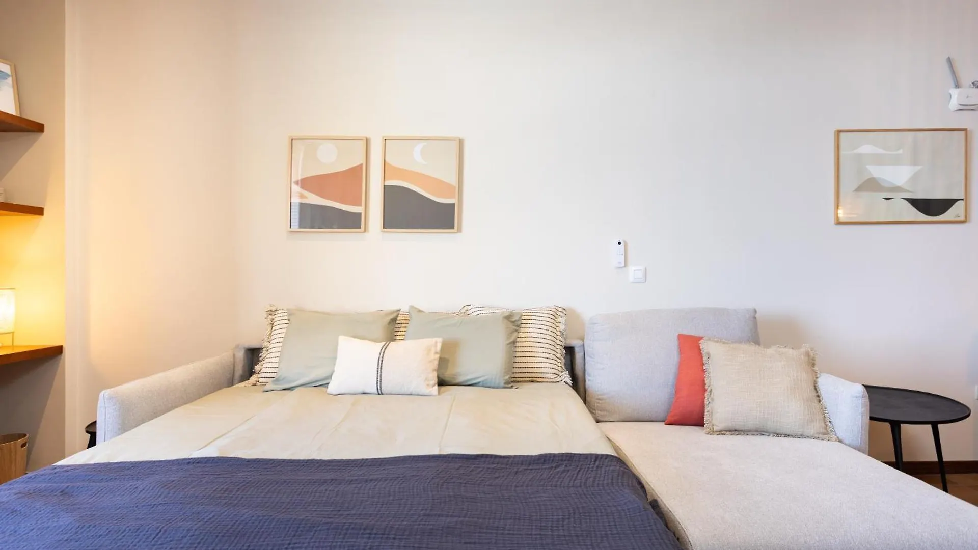 Spectacular Beachfront Loft-Style Casa Corina II El Medano  El Medano (Tenerife)